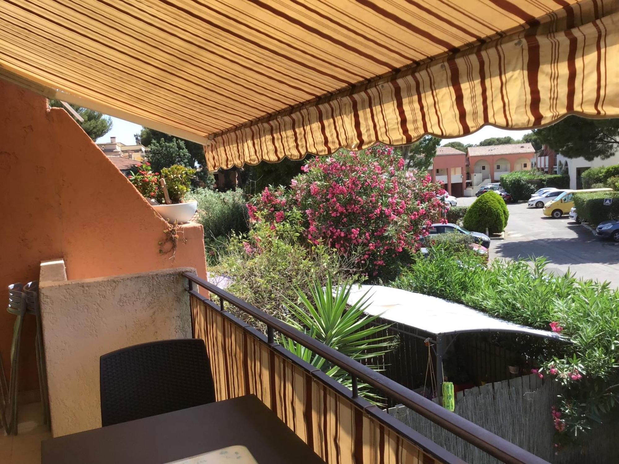 La Calmeraie Villeneuve-Loubet Bagian luar foto